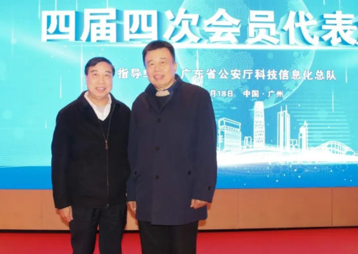 宏景科技助力建設(shè)平安城市<br> 智慧守護(hù)一路前行。